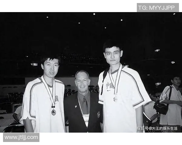 王治郅与姚明携手共进的篮球友情与时代印记